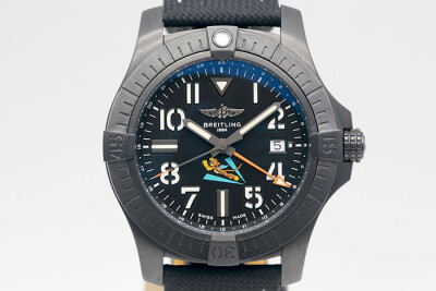 Breitling 百年靈 Avenger V32395 AVG飛虎隊80週年台灣限量款 鈦合金雙時區顯示 盒單齊全 45mm
