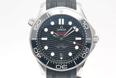 Omega 歐米茄 Seamaster 海馬300系列 21032422001001 黑色陶瓷外圈及面盤 2020.05台灣保單 42mm