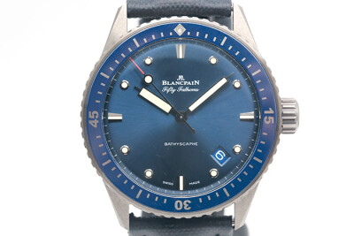Blancpain 寶鉑 五十噚 Bathyscaphe 5000-0240-052A 灰色陶瓷錶殼藍色面盤 品像良好盒單齊全 43.6mm