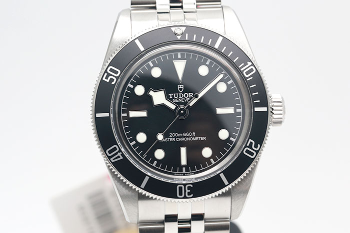 7X1B8668