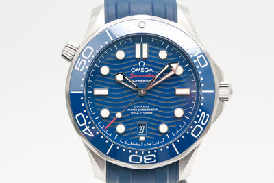 Omega 歐米茄 Seamaster 海馬300系列 21032422003001 藍色面盤及陶瓷外圈 2019台灣保單 42mm