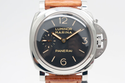 Panerai 沛納海 Luminor Pam422 鋼製 錶背動力儲存顯示 黑色三明治面盤金針顯示  2013盒單齊全 47mm